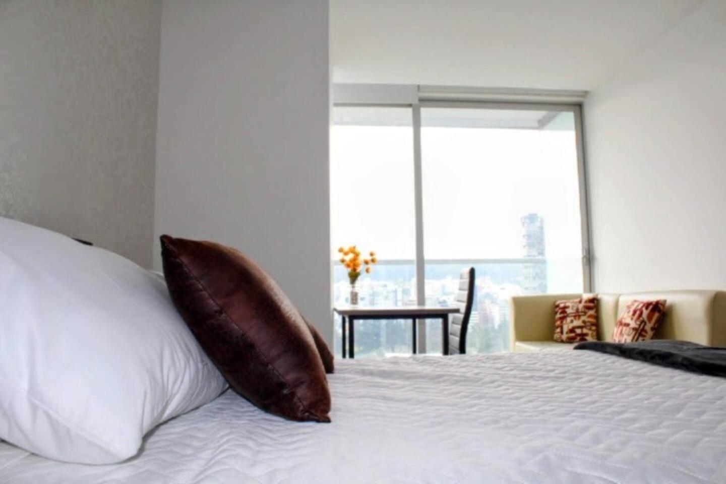 One Apartments 키토 외부 사진