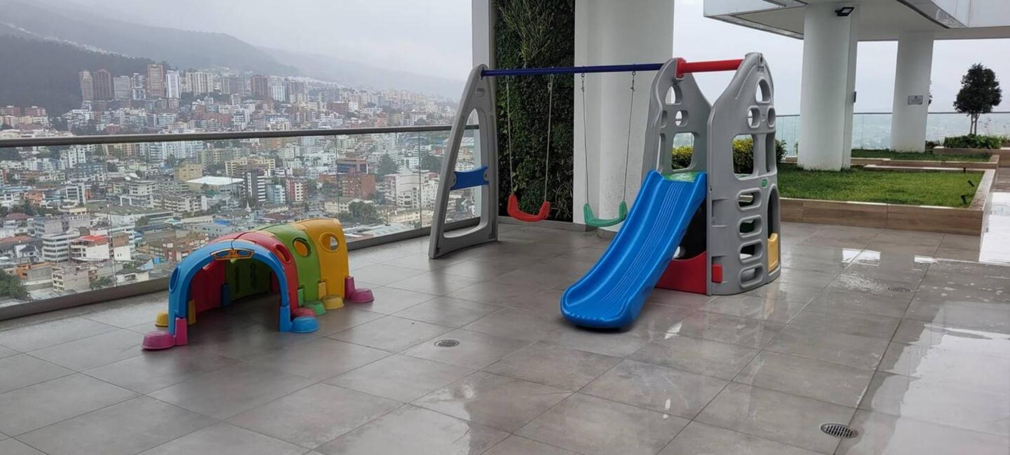 One Apartments 키토 외부 사진